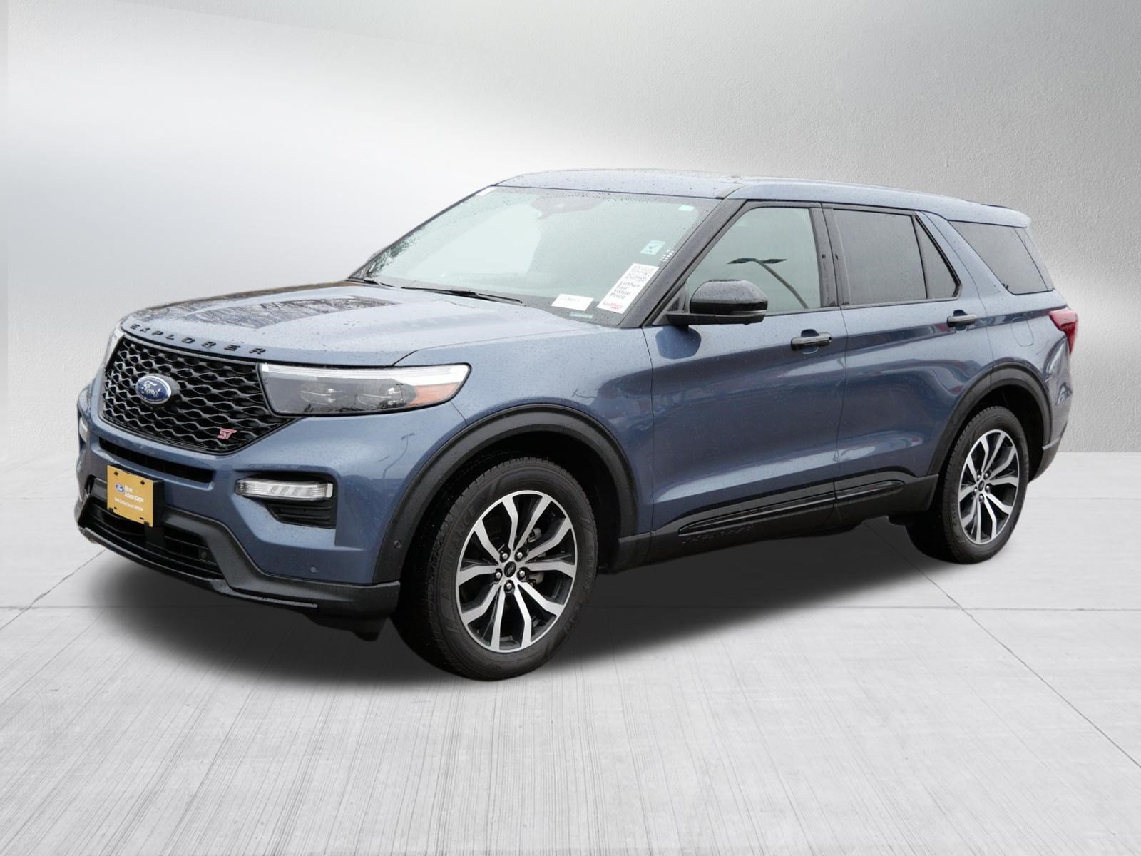 Certified 2021 Ford Explorer ST w/ Equipment Group 401A AWD/4WD image 3
