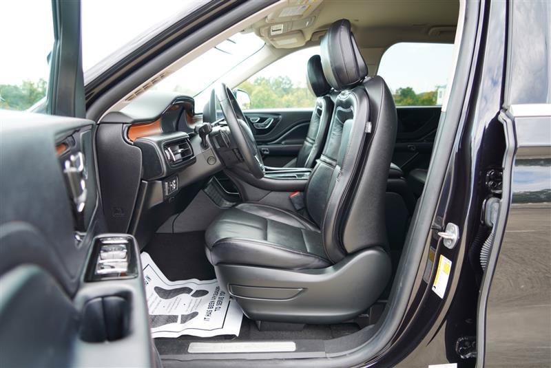 Used 2020 Lincoln Aviator Reserve AWD/4WD image 47