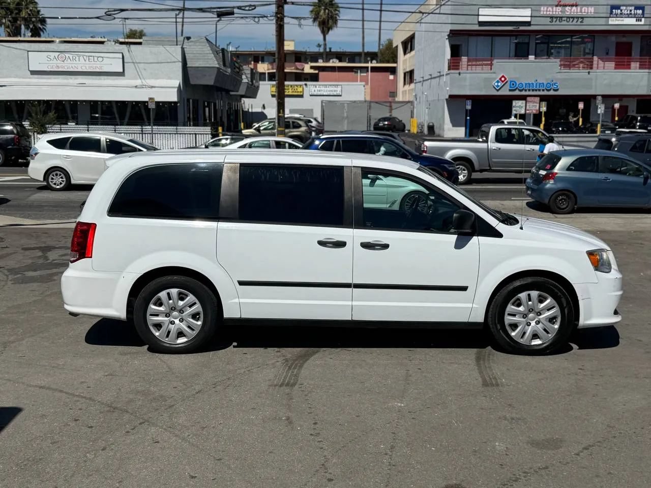 Used 2015 Dodge Grand Caravan American Value Package w/ UConnect Hands-Free Group FWD image 24