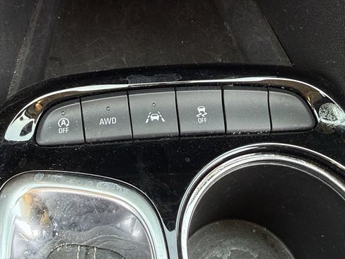 Used 2024 Buick Encore GX Sport Touring AWD/4WD image 22