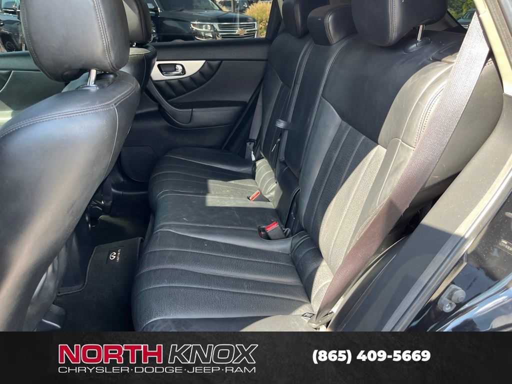 Used 2013 INFINITI FX37 2WD w/ Premium Pkg image 10
