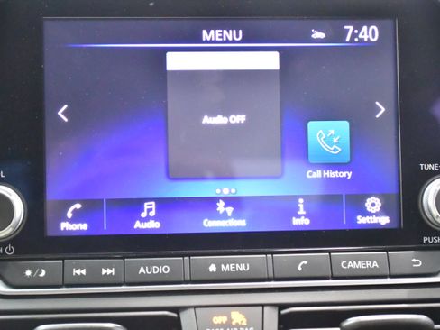 Used 2025 Nissan Altima 2.5 SV FWD image 23
