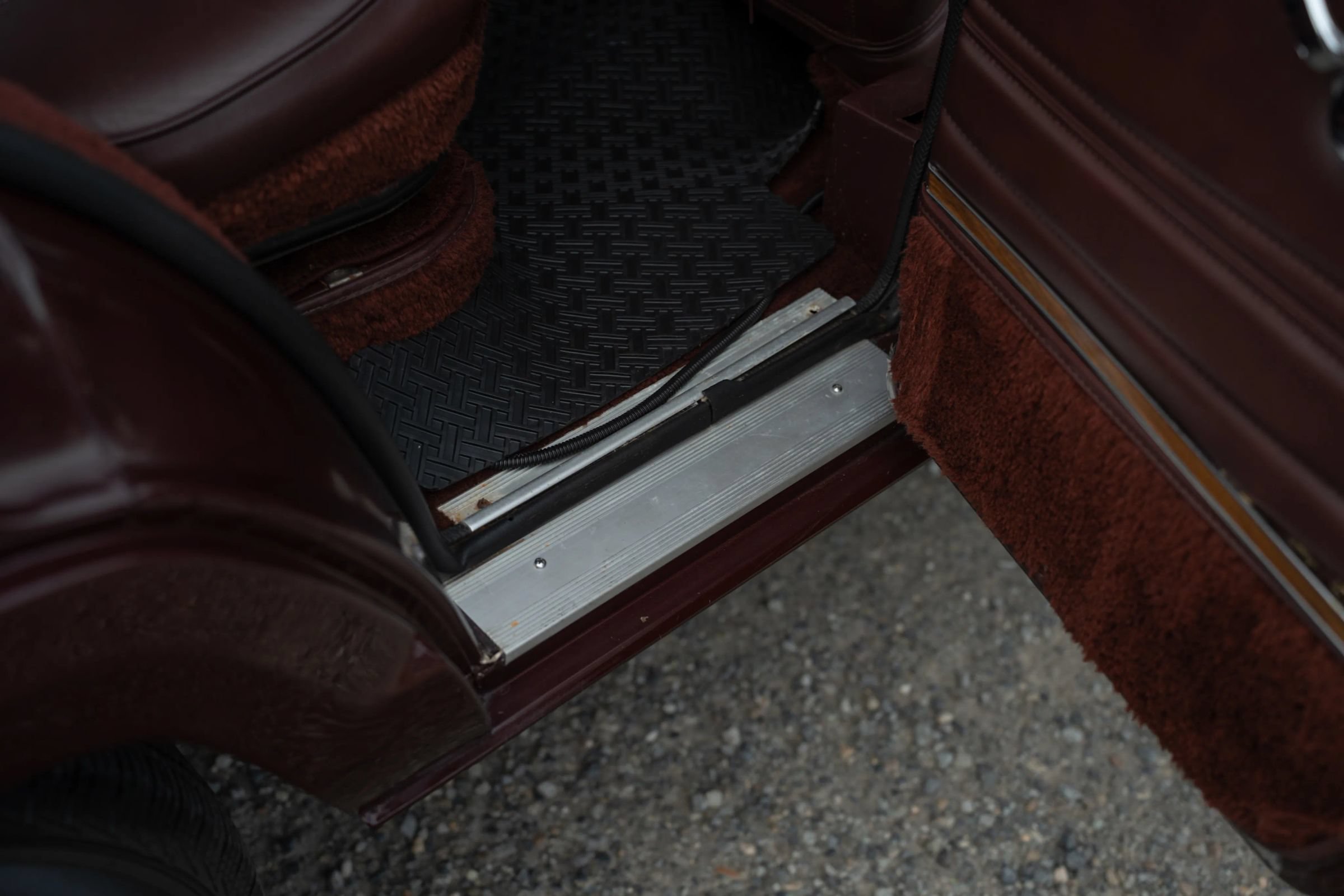 Used 1987 Jeep Grand Wagoneer AWD/4WD image 57