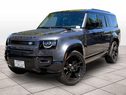 Used 2025 Land Rover Defender 130 V8 AWD/4WD image 1