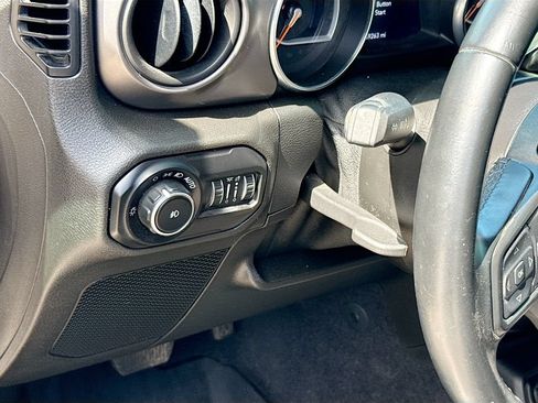 Used 2021 Jeep Wrangler Unlimited Sport AWD/4WD image 11