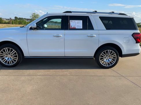 Used 2024 Ford Expedition Max Limited AWD/4WD image 6