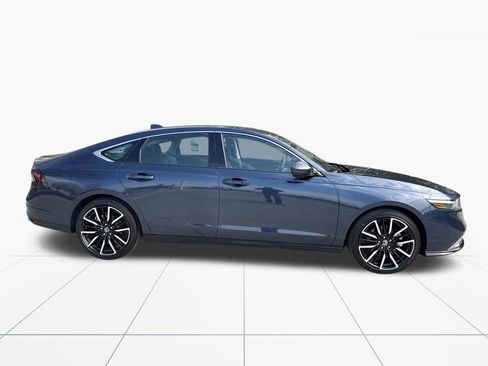 New 2026 Honda Accord Touring image 9