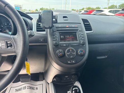 Used 2012 Kia Soul + w/ Audio Pkg FWD image 18
