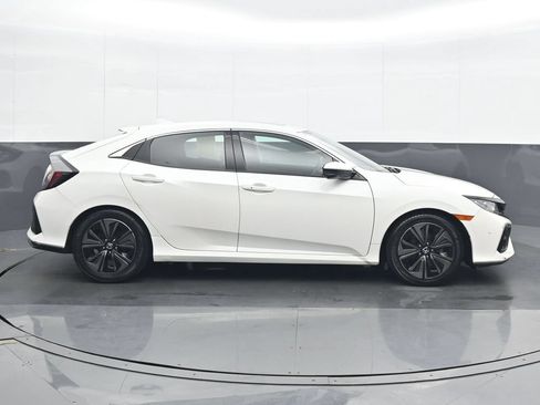 Used 2018 Honda Civic EX image 7