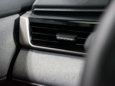 Certified 2025 Toyota Camry LE image 25