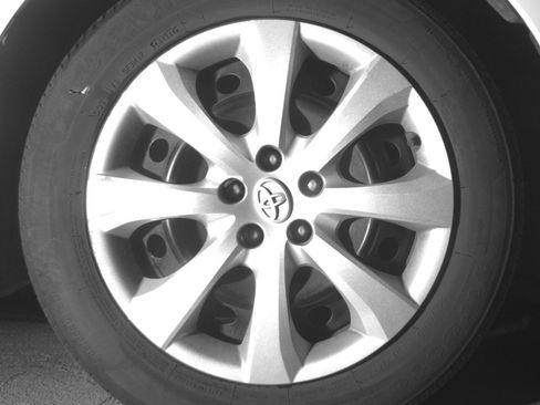Used 2025 Toyota Corolla LE FWD image 13