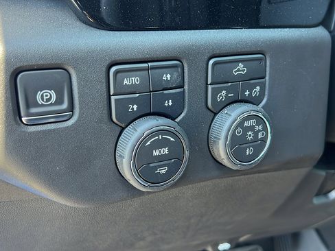 New 2026 Chevrolet Silverado 1500 LT Trail Boss w/ Convenience Package II image 32