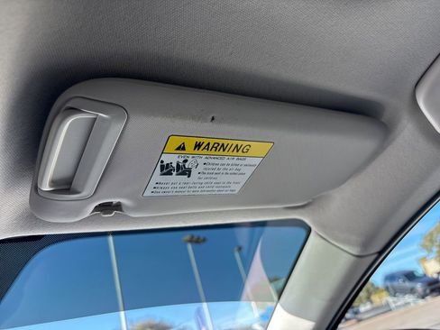 Used 2022 MAZDA MAZDA3 s image 36