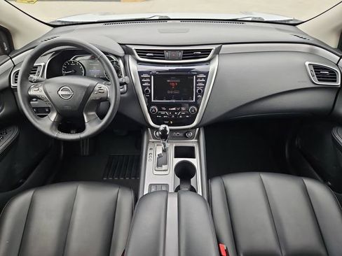 Used 2023 Nissan Murano SV AWD/4WD image 10