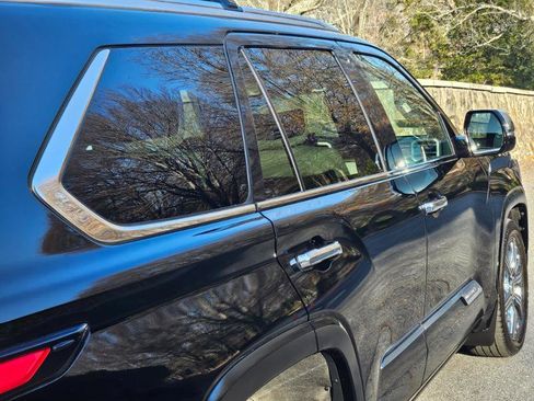 Used 2024 Toyota Sequoia Capstone image 14