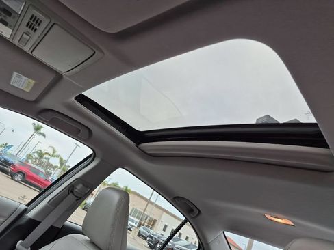 Used 2017 Honda Accord EX-L image 19