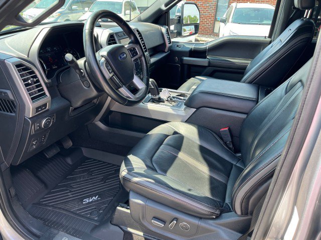 Used 2020 Ford F150 Platinum w/ Equipment Group 701A Luxury AWD/4WD image 17