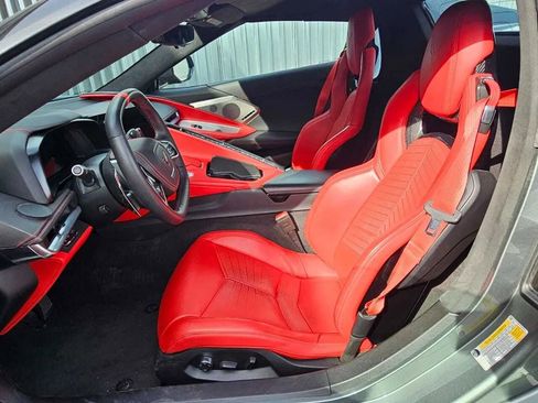 Used 2023 Chevrolet Corvette Stingray Premium Conv w/ Z51 Performance Package image 12