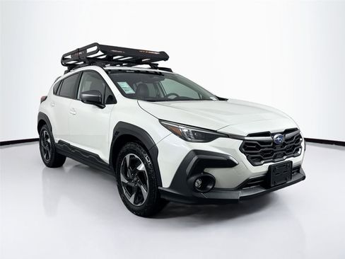 Used 2024 Subaru Crosstrek 2.5i Limited w/ Crosstrek Mirror Package image 9