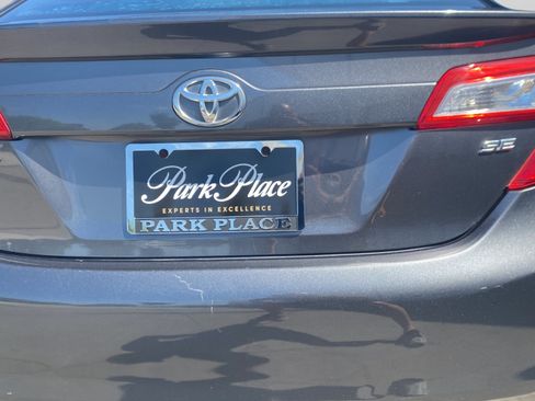 Used 2013 Toyota Camry SE FWD image 26