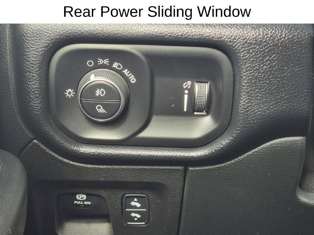 Used 2020 RAM 1500 Big Horn RWD image 26