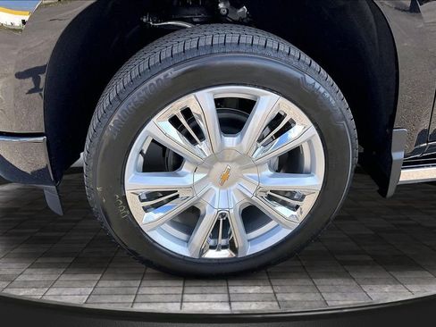 New 2026 Chevrolet Silverado 1500 High Country AWD/4WD image 13
