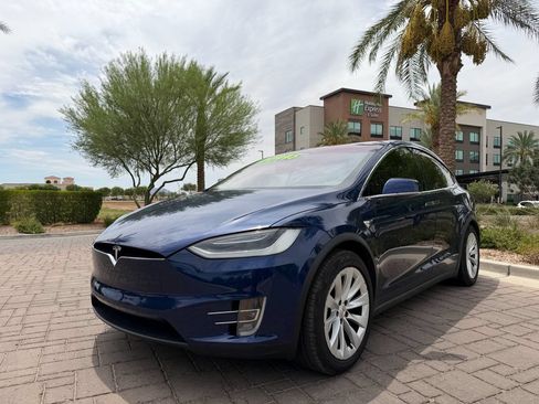 Used 2018 Tesla Model X 100D AWD/4WD image 6