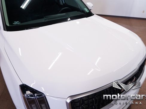 Used 2025 Kia Telluride EX image 13