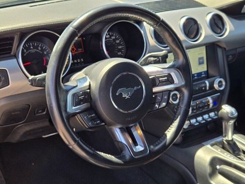 Used 2022 Ford Mustang Premium RWD image 19