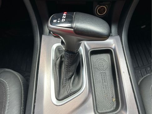 Used 2020 Dodge Charger Scat Pack w/ Plus Group RWD image 18
