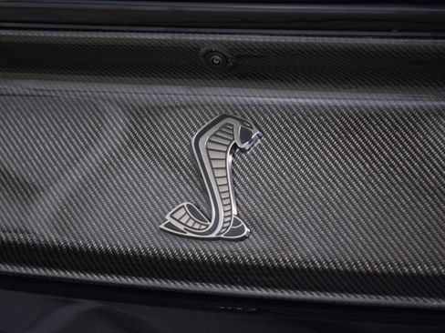 Used 2021 Ford Mustang Shelby GT500 w/ Technology Package RWD image 24