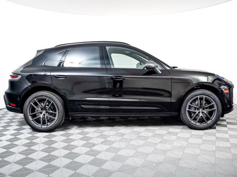 Used 2024 Porsche Macan Turbo image 9