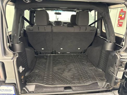Used 2015 Jeep Wrangler Unlimited Sport w/ Quick Order Package 24S AWD/4WD image 25
