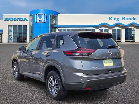 Used 2024 Nissan Rogue S AWD/4WD image 11