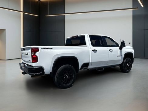 Used 2025 Chevrolet Silverado 2500 Custom w/ Custom Convenience Package AWD/4WD image 5