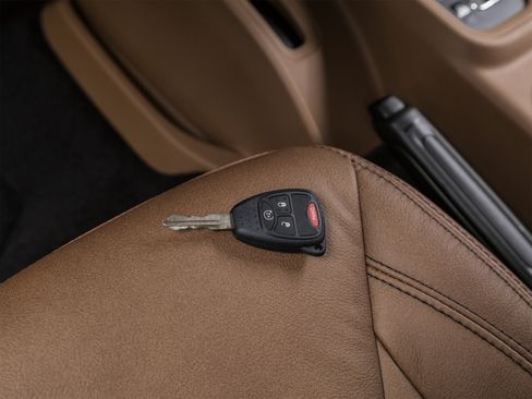 Used 2018 Jeep Wrangler Unlimited Sport S AWD/4WD image 38