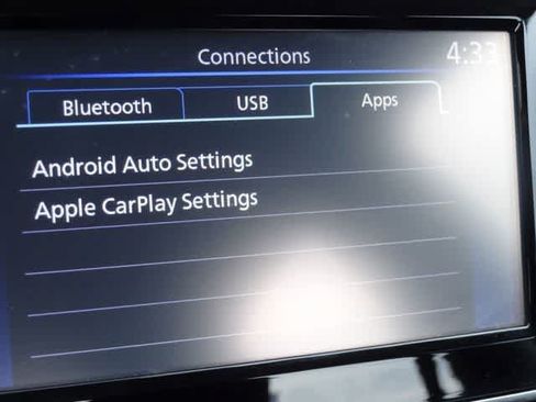 Used 2025 Nissan Versa SV FWD image 22