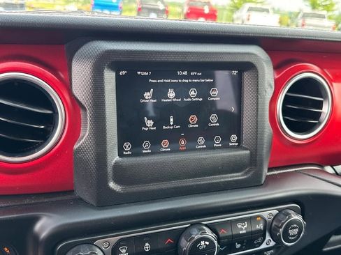 Used 2019 Jeep Wrangler Unlimited Rubicon w/ Dual Top Group image 9