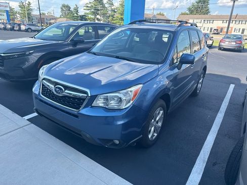 Used 2015 Subaru Forester 2.5i Limited AWD/4WD image 3
