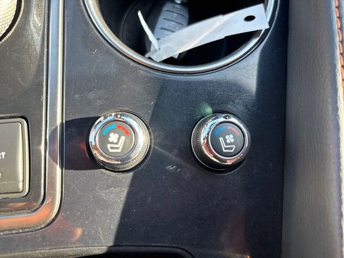 Used 2019 Nissan Maxima SR w/ Premium Package image 33