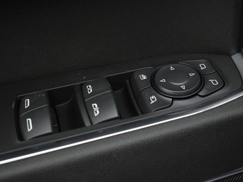 New 2026 GMC Sierra 1500 SLT w/ SLT Premium Package image 11