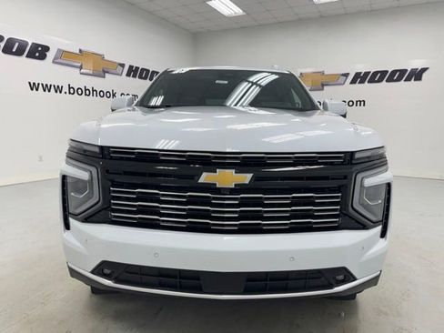 New 2026 Chevrolet Tahoe High Country w/ Sun And Tow Package AWD/4WD image 2
