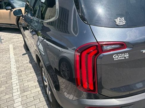 Used 2020 Kia Telluride EX FWD image 15