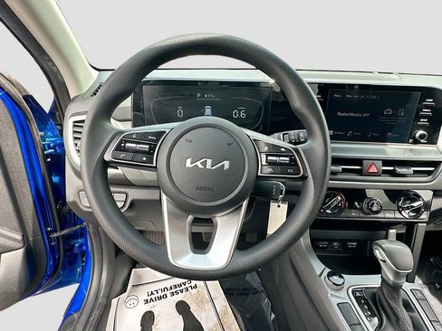 Certified 2024 Kia Seltos LX image 11