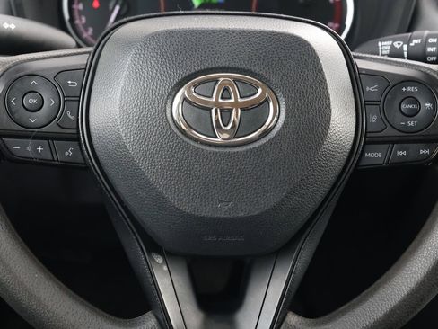 Used 2024 Toyota RAV4 XLE image 17