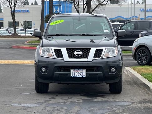 Used 2015 Nissan Frontier SV w/ SV Value Truck Package image 9