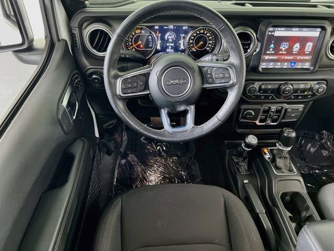 Used 2023 Jeep Wrangler Sahara w/ Safety Group image 22