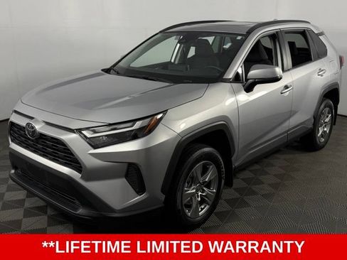 Used 2024 Toyota RAV4 XLE w/ Convenience Package FWD image 3