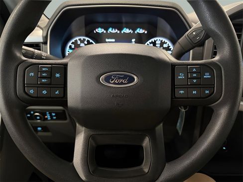 Certified 2022 Ford F150 XLT image 18