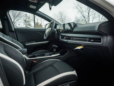 New 2026 Kia K4 GT-Line image 9